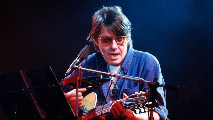 Fabrizio De Andrè è letteratura, una collana con scritti e canzoni