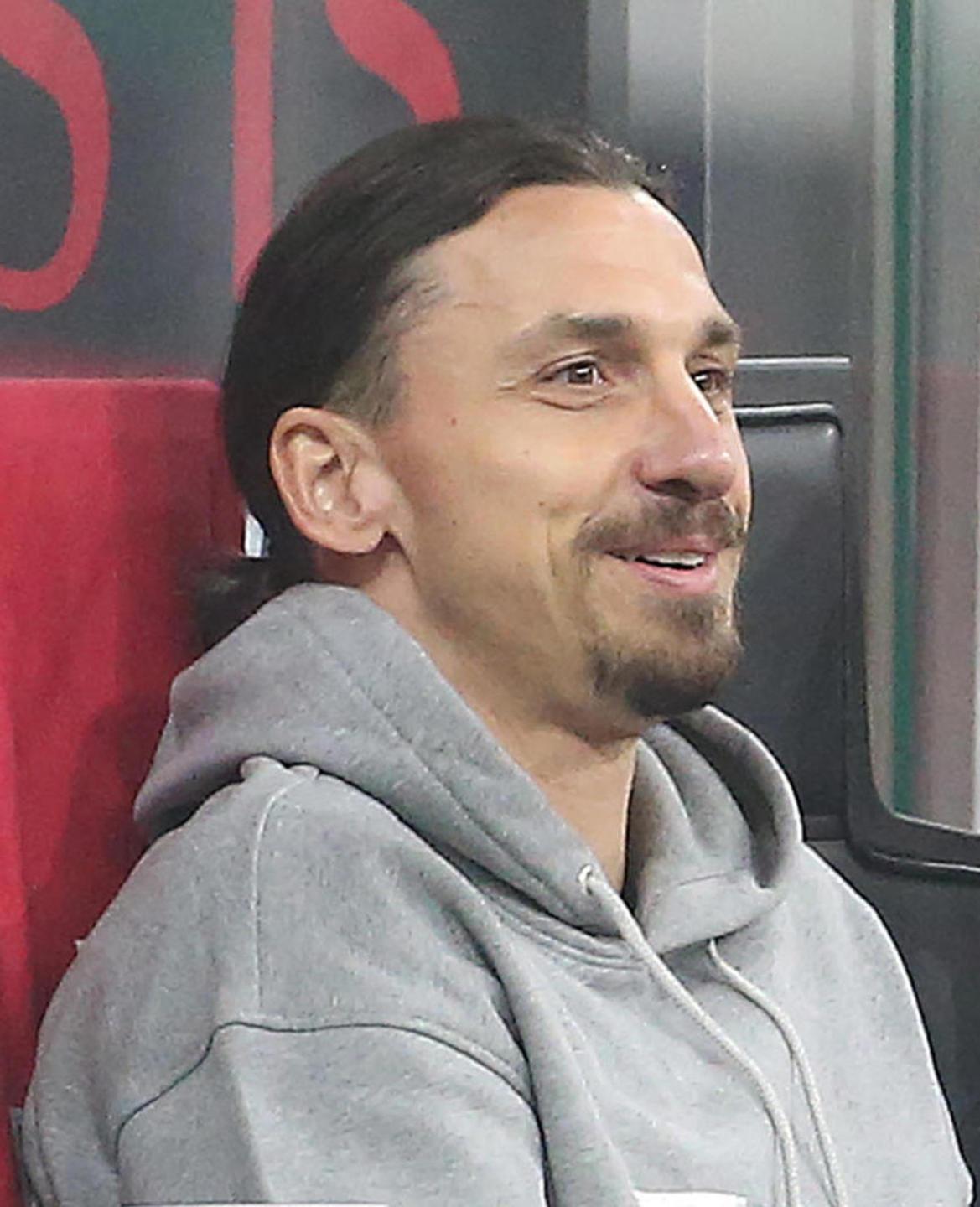 Ibra rinnova per un’altra stagione