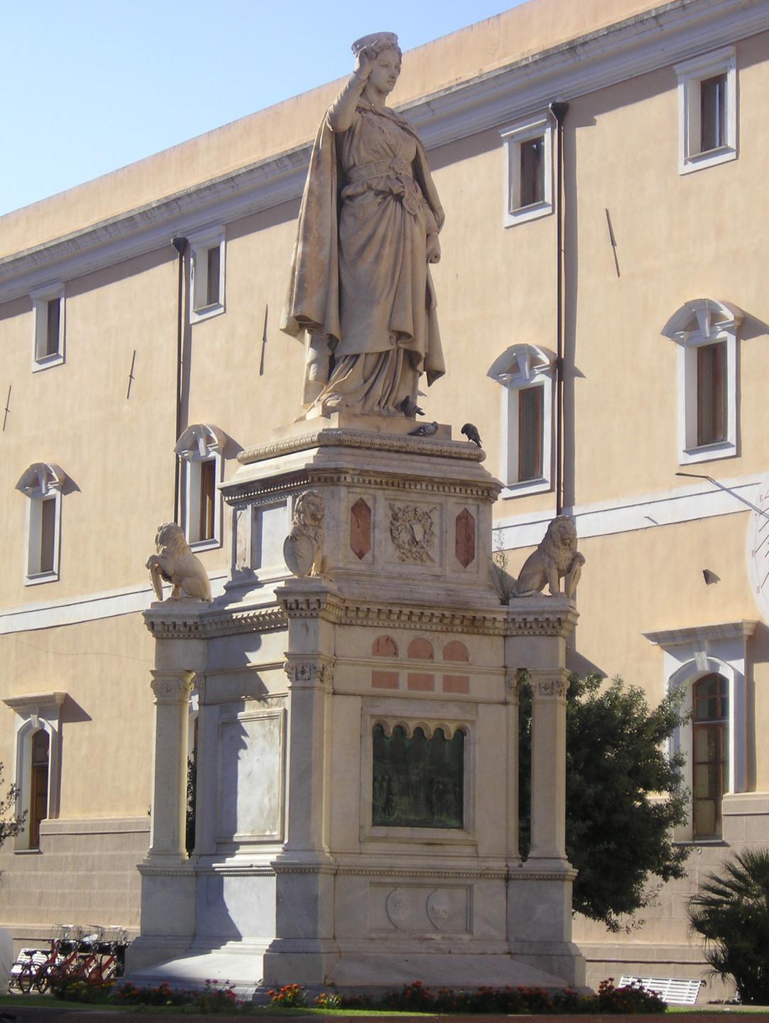 Cercasi foto storiche di Eleonora 