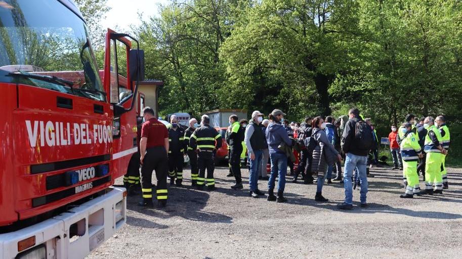 Sassuolo Le ricerche di Alessandro Venturelli tra i calanchi: il drone e 10 cani in campo
