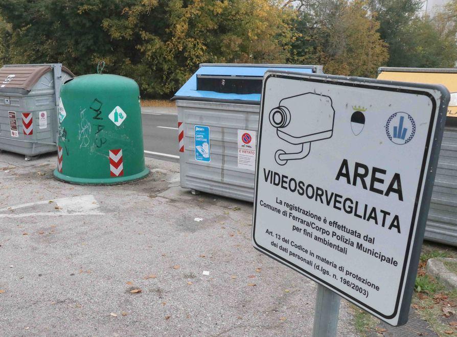 Concordia Due fototrappole in azione contro i furbetti dei rifiuti 