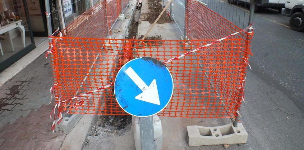 Fognature e ritardi l’opposizione va all’attacco 