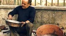 Quando gli stagnini riparavano le pentole e si parlavano con una lingua tutta loro