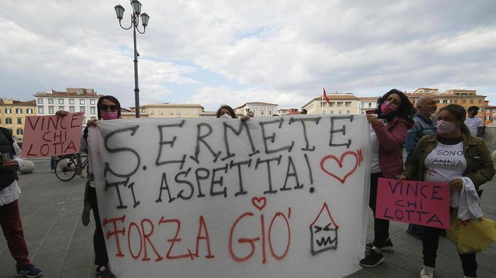 NoTav, oltre duecento in piazza per l’attivista pisana ferita