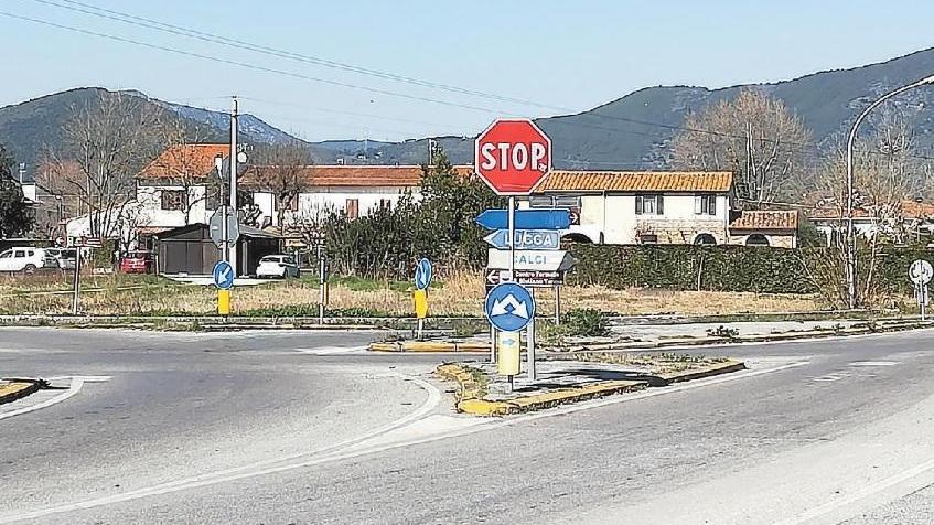 Rotatoria Querciole, nuovo via dopo i risultati di laboratorio
