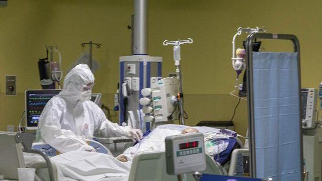 Prato e la Toscana tornano in giallo ma l’epidemia Covid non molla la presa