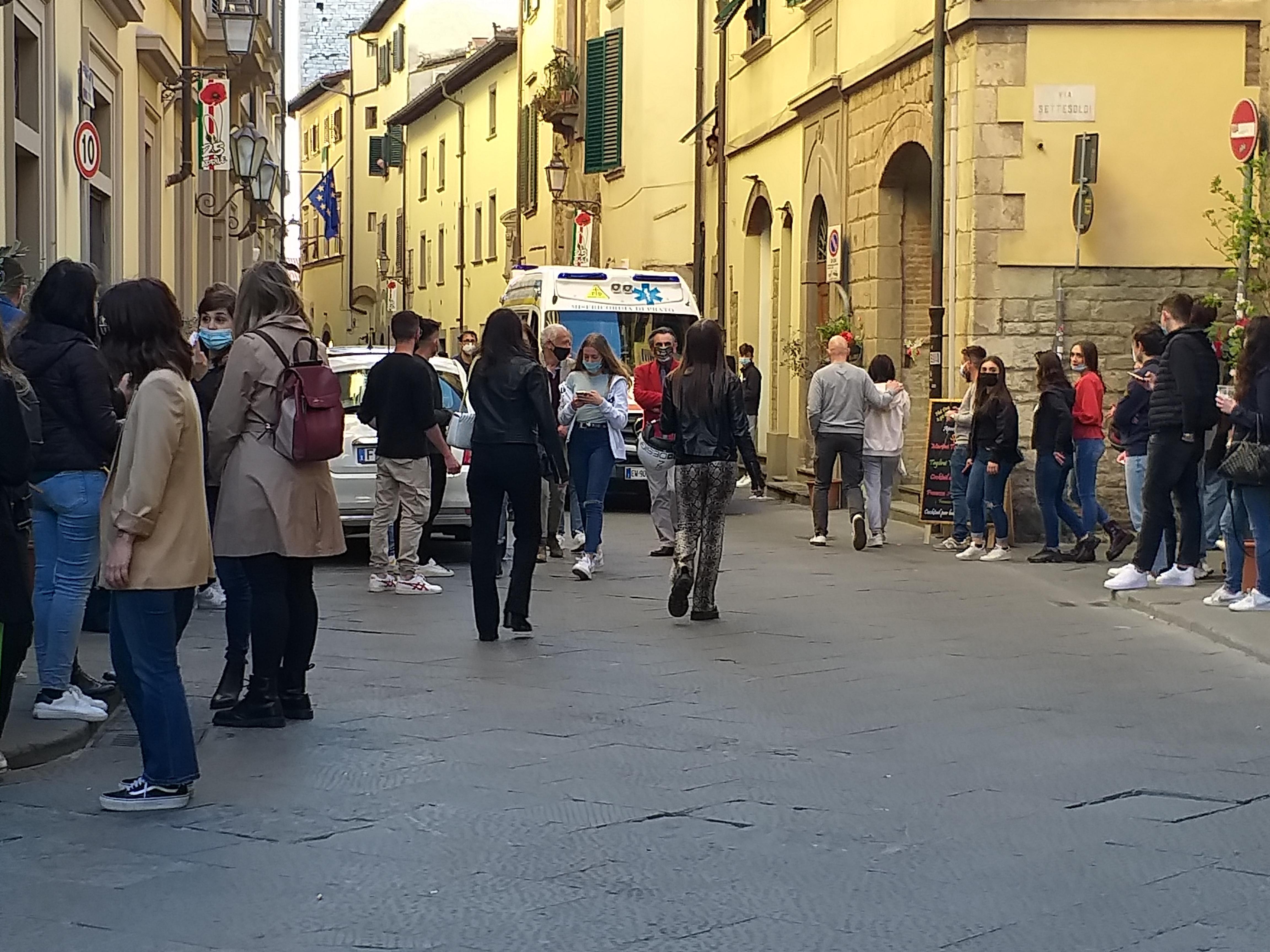 L'intervento della Misericordia in via Pugliesi
