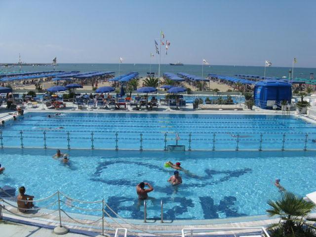 Il bagno Balena finisce all’asta per due milioni: ma c’è una trattativa 