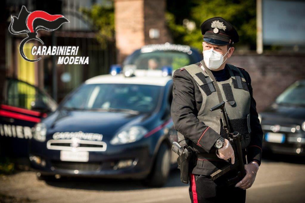 Nonantola, fingevano di vendere pizze. In realtà spacciavano droga: 8 arresti