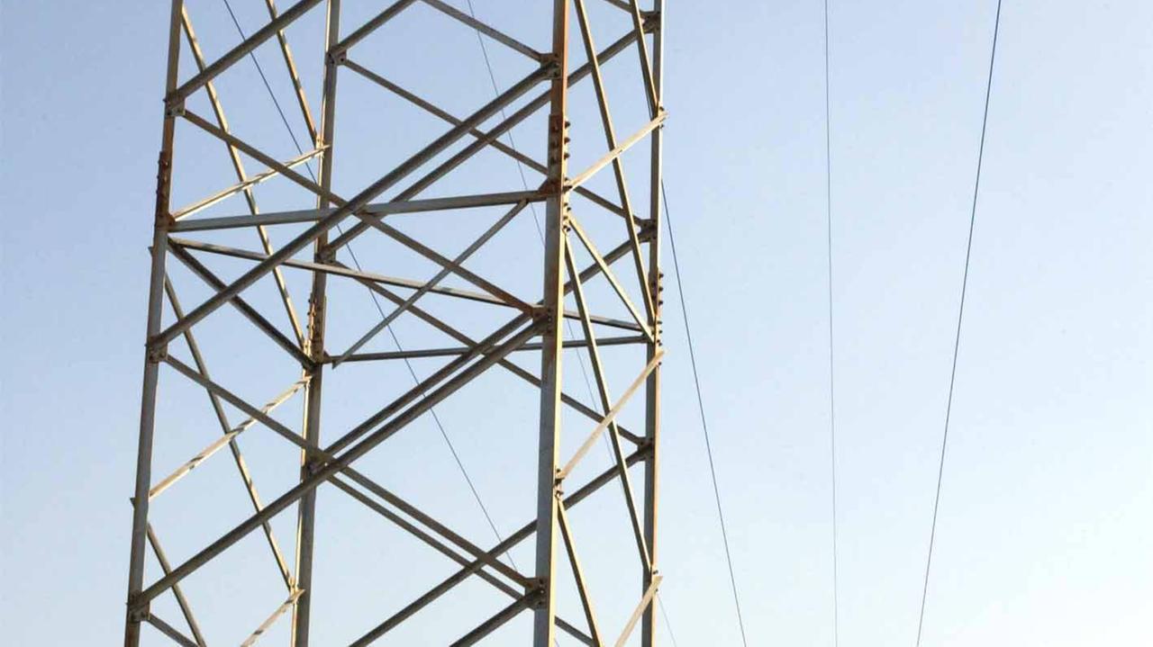 Campi elettromagnetici una petizione contro l’aumento dei limiti