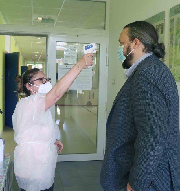 Micheli: «Troppi casi Covid in municipio, vogliamo chiarezza»