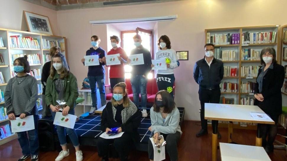 Temi, poesie e disegni la festa del 25 Aprile secondo gli studenti