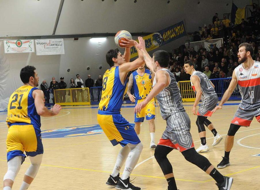 Il Golfo, a Cesena sarà una prova del fuoco La vittoria è un obbligo per sfuggire ai playout 