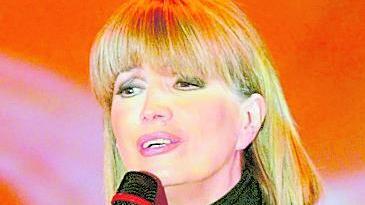 «Se ne va una mia grande amica e soprattutto un’artista unica»