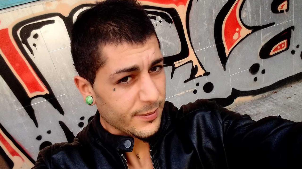 La vita alla deriva di Claudio tra risse, violenze e denunce