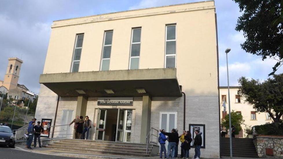 Il teatro Nardini di Rosignano apre il sipario e diventa il simbolo della ripartenza
