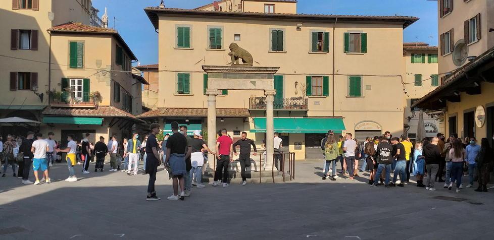 Ristoranti e bar, a Pistoia riapertura all’insegna del malumore 