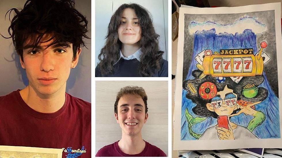 Da sinistra Tommaso Pizzocolo, Elisa Angeli, Gabriele Margiacchi e l'opera vincente