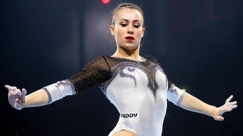 Intramontabile Ferrari A 30 anni è bronzo ai campionati europei sulle note di Bella ciao
