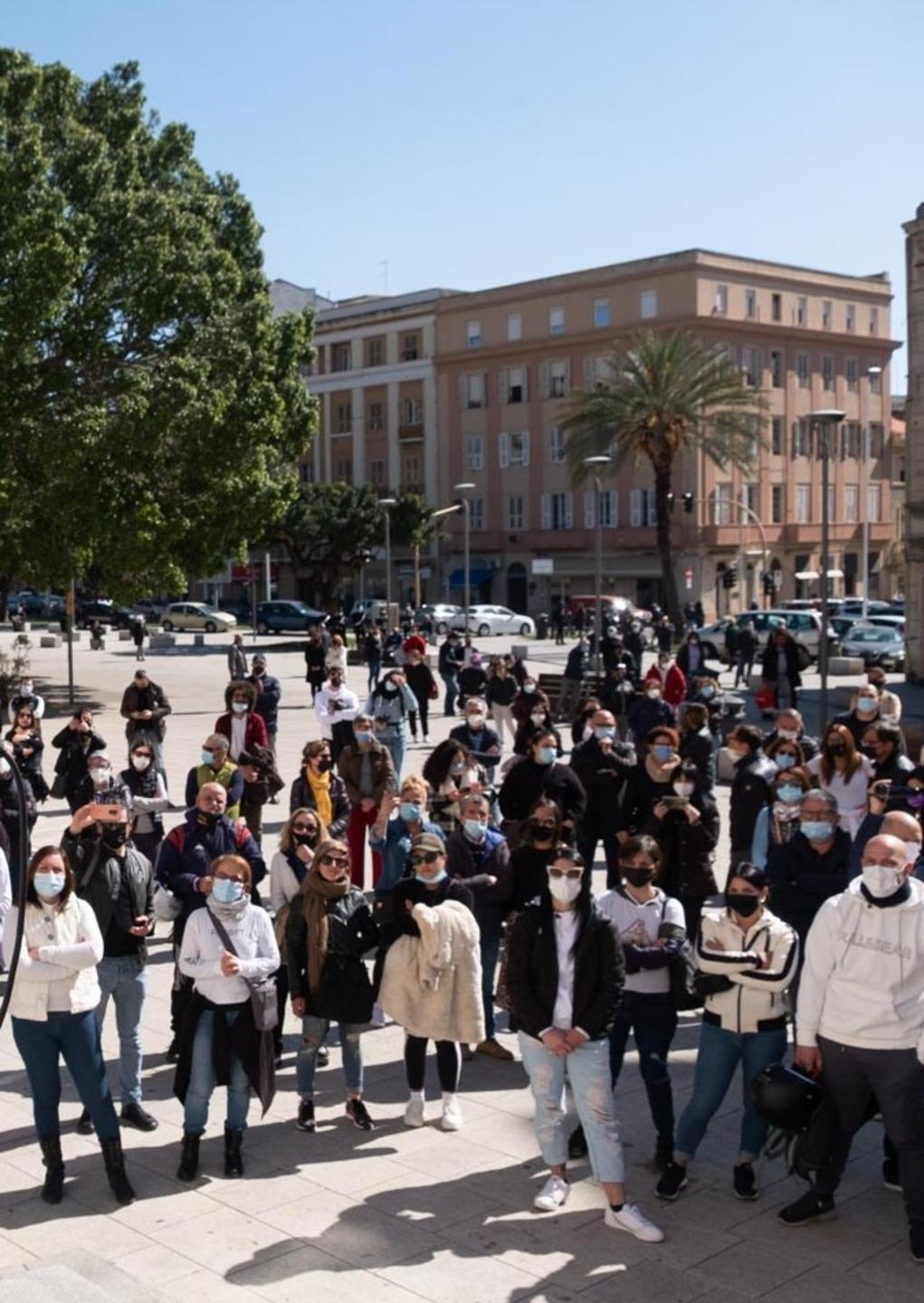 Le adesione si fermano a 71, salta la protesta delle partite Iva