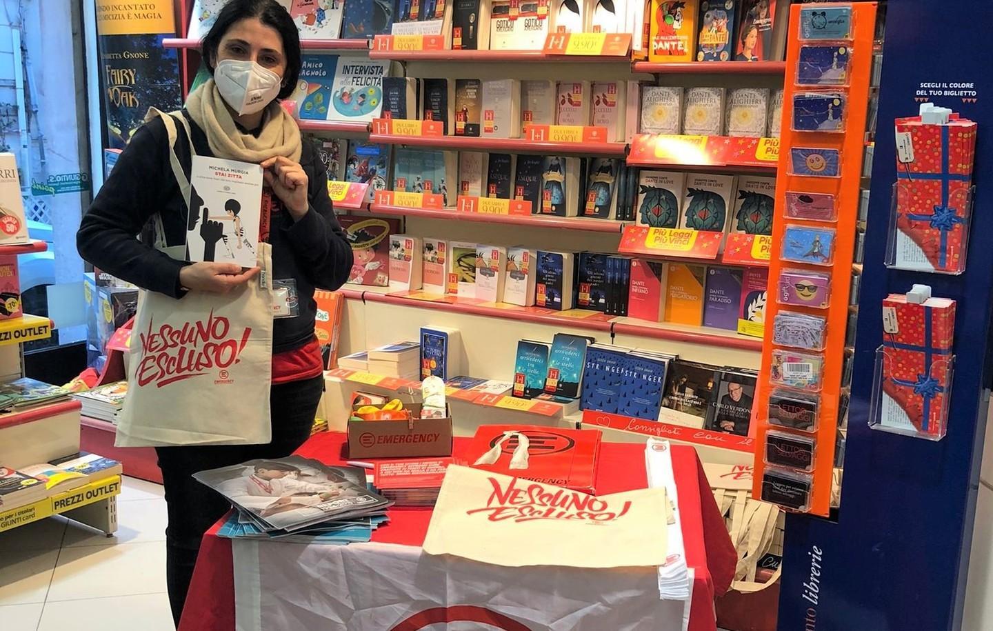 Dona un libro e regala un sorriso a chi soffre 