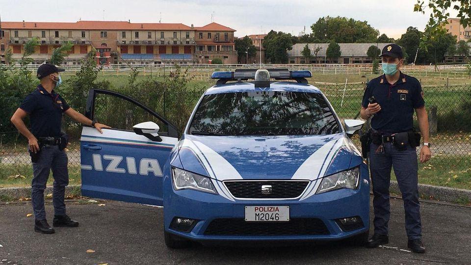Ferrara, prete arrestato per abusi. L'avvocato: gogna mediatica, faremo chiarezza