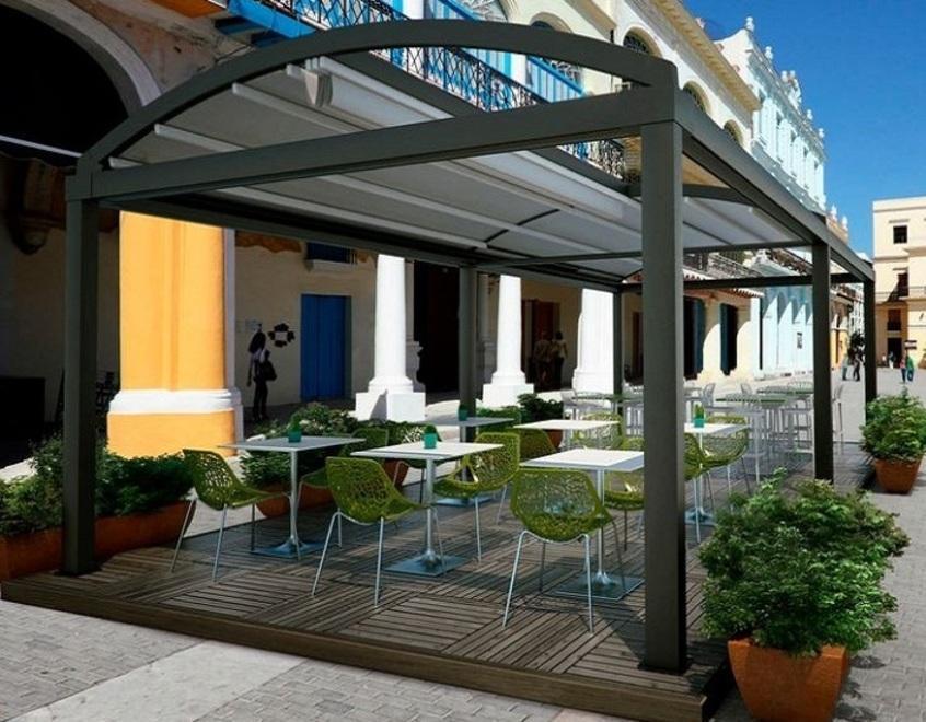 Sui gazebo scatta la “deregulation” per dare una mano a bar e ristoranti 