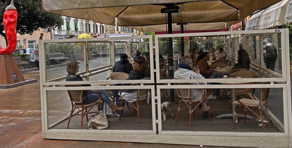 Il ritorno dei tavolini in centro