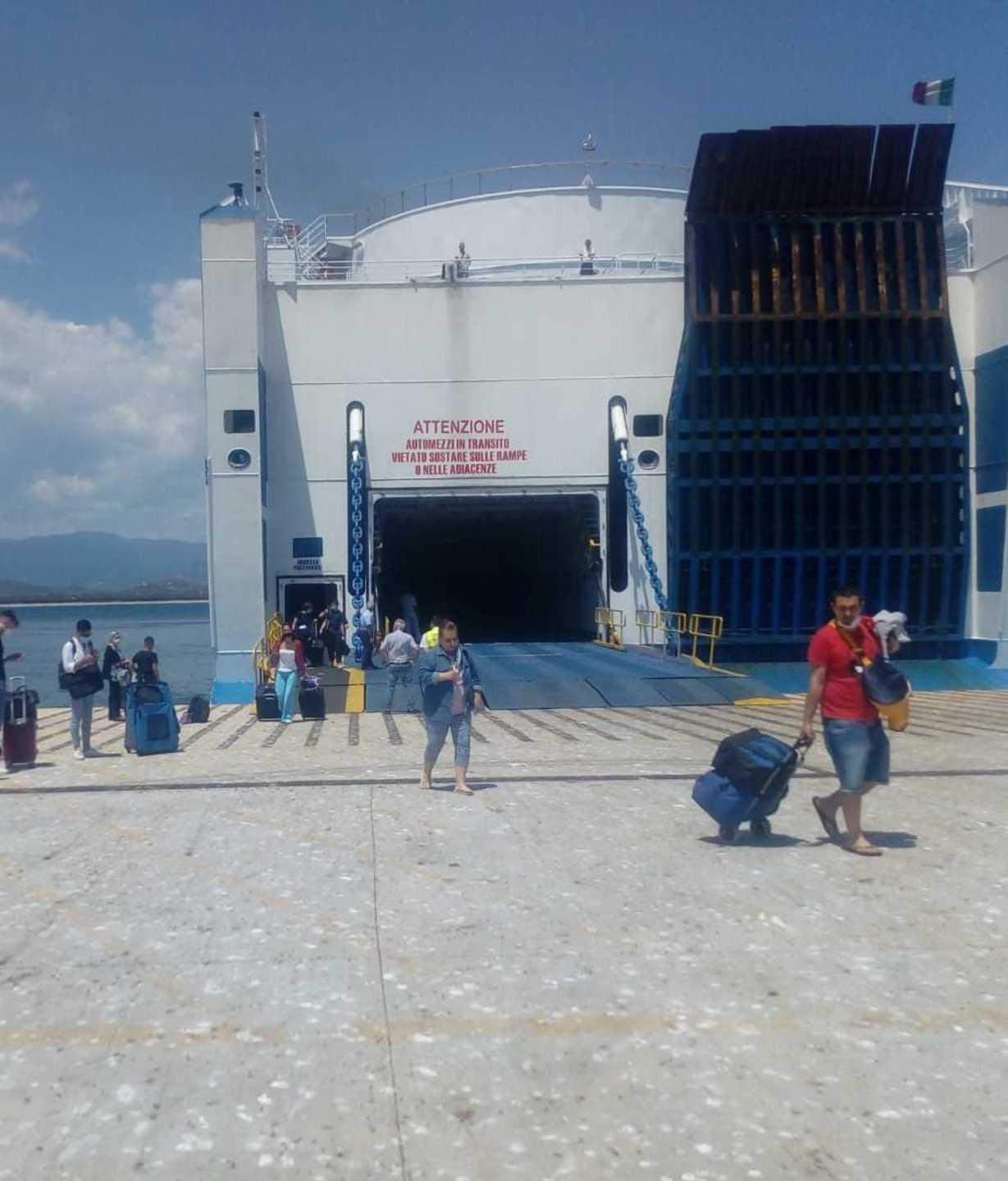 Continuità territoriale marittima «Nessuna offerta, gara da rifare»