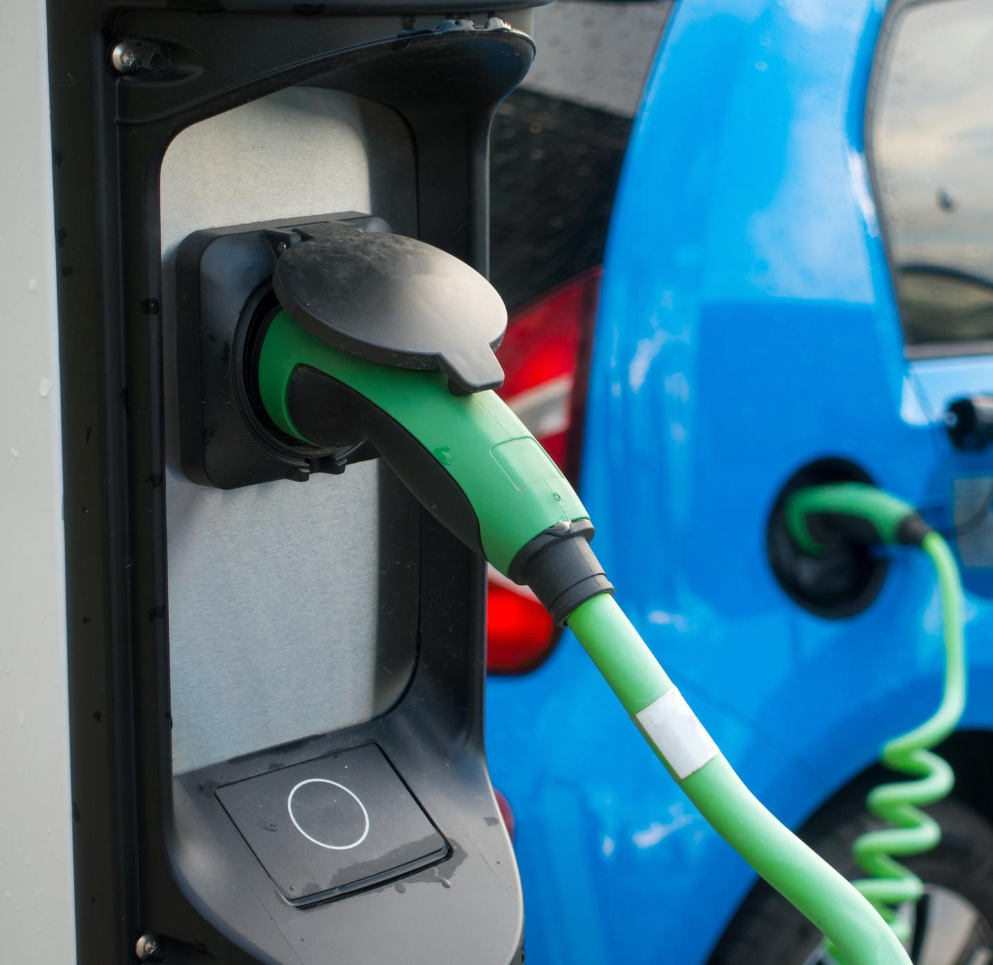 Ottana punta sulle auto elettriche 