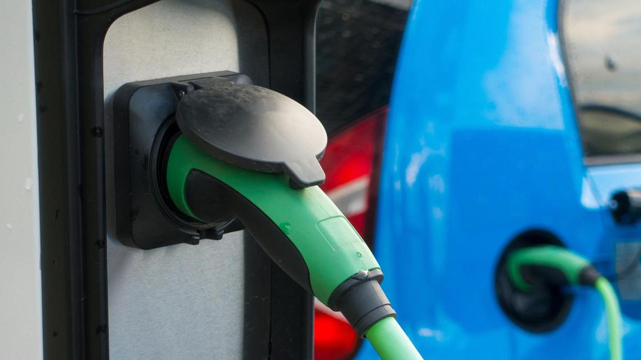 Ottana punta sulle auto elettriche