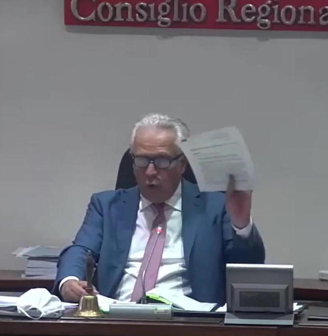 Giani: abroghiamo la legge pro-concerie. Tensioni nel Pd: «Così ci danneggia» 