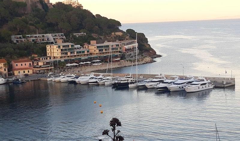 La Marina di Porto Azzurro si proietta nell’estate 2021 con tanti nuovi servizi 