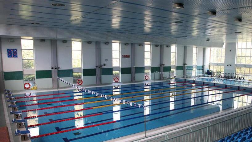 Una nuova piscina ma non in Darsena: è il progetto a cui sta lavorando il sindaco