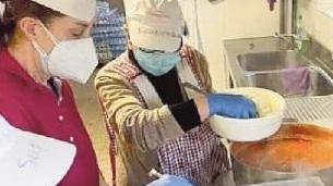 Caritas, il pacco alimentare ogni settimana a 50 famiglie