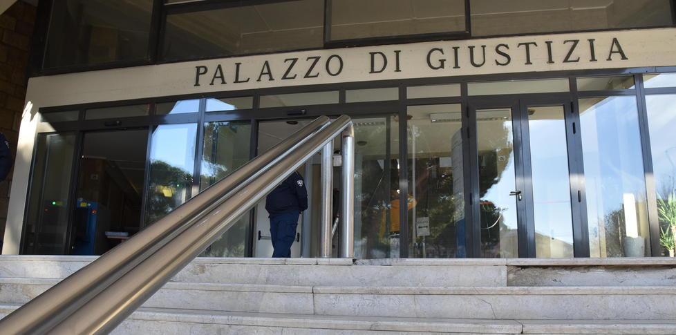 Volantini offensivi Processo a ex mogli finisce prescritto