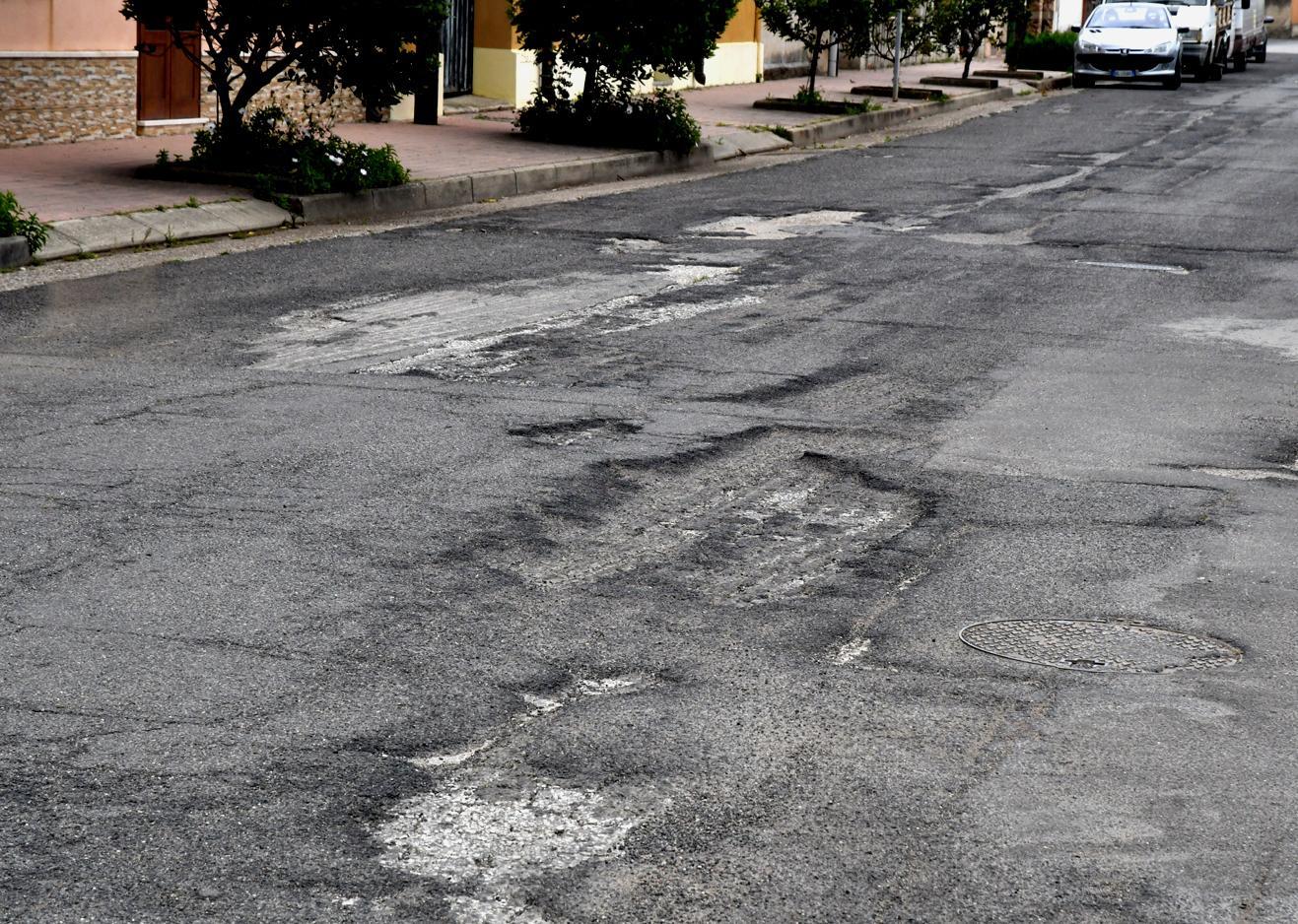 Strade dissestate, appello alla Provincia 
