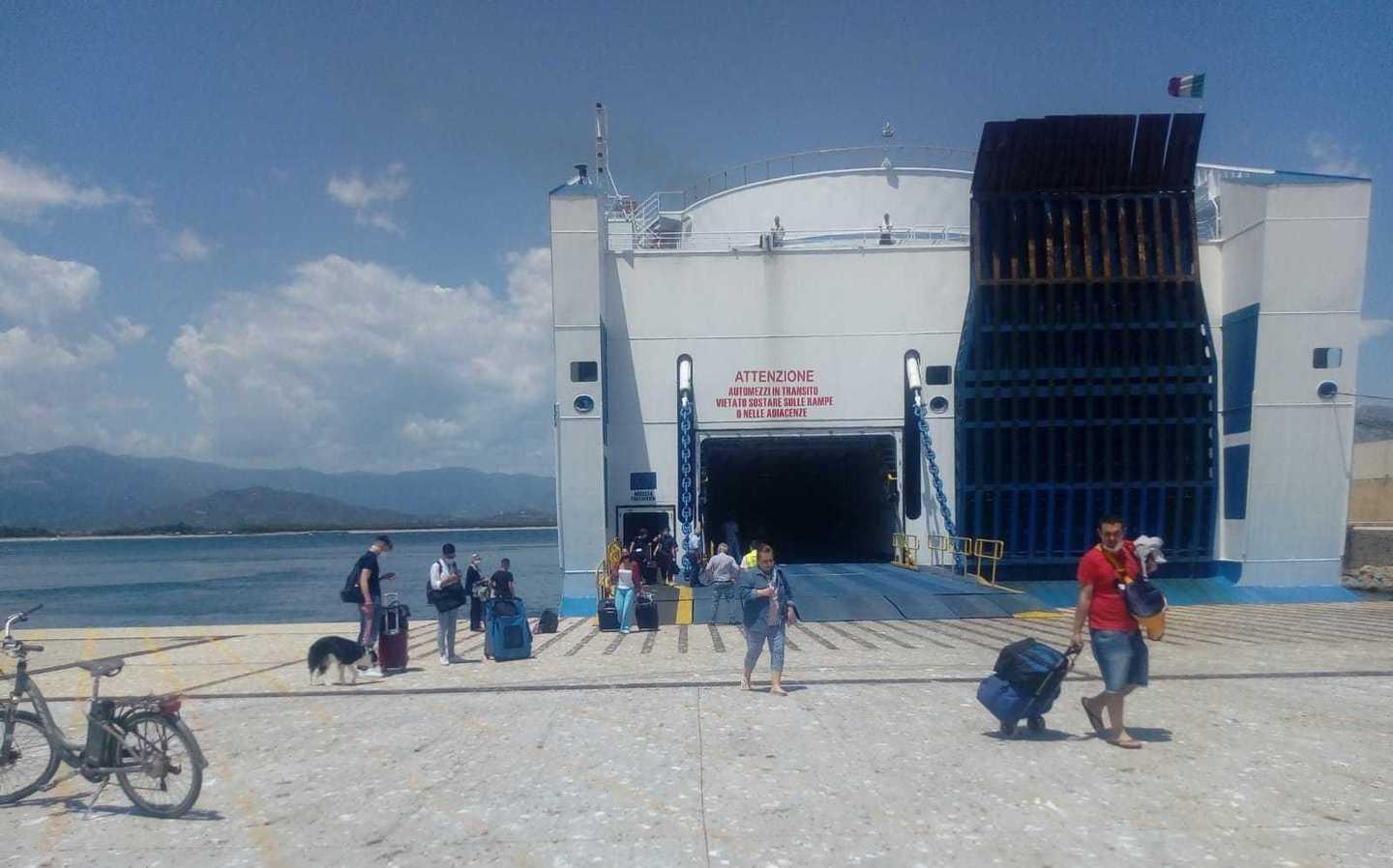 Navi dal 30 giugno stop alla Civitavecchia Arbatax 