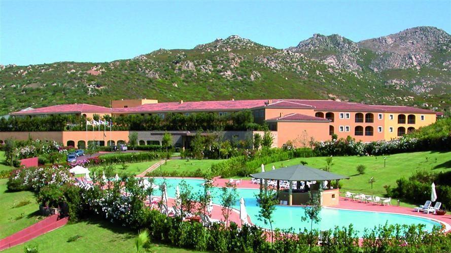 Olbia, addio di Docche al Geovillage: debiti per 10 milioni di euro