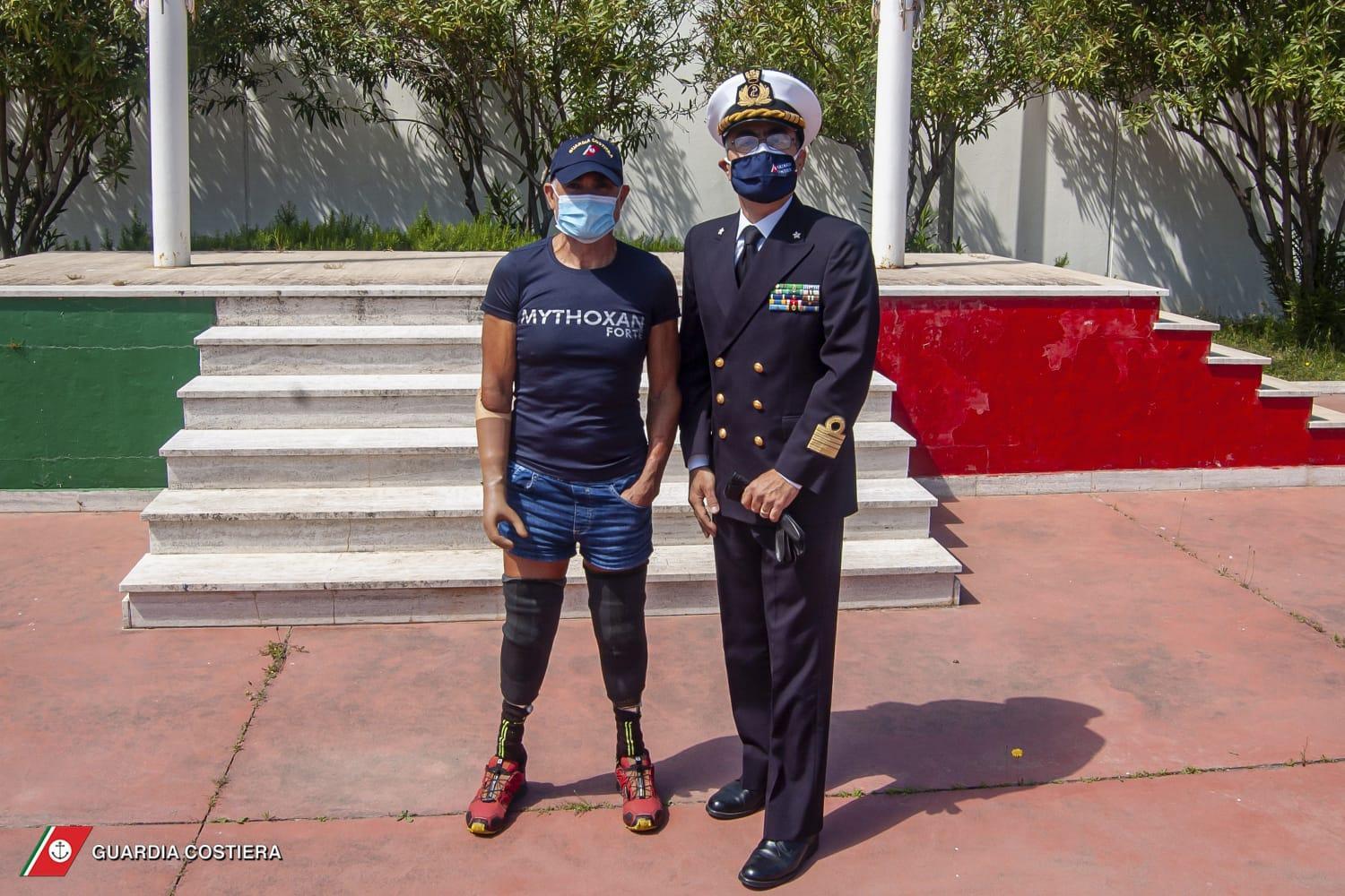 Roberto Zanda e il comandante Mario Valente