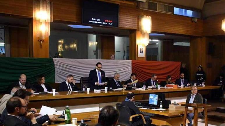 Appello al Prefetto: «Ci hanno imbavagliato»