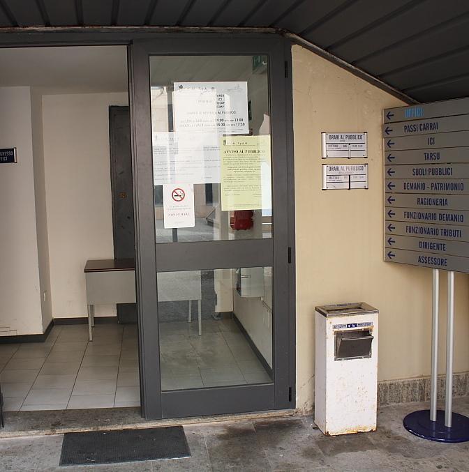 Il sindaco: «Basta cartelle pazze» 