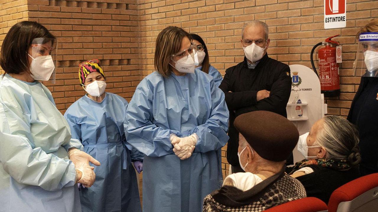 Vaccinazione completa per mille anziani