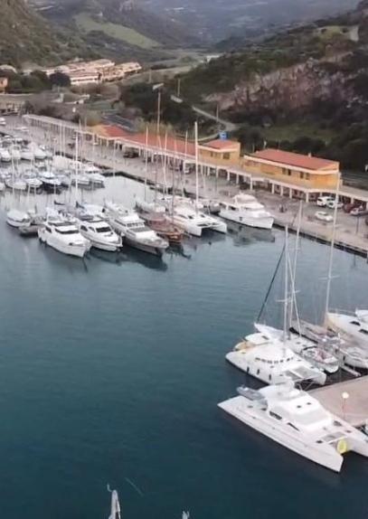 L’opposizione sui lavori del porto: «Merito della vecchia giunta»