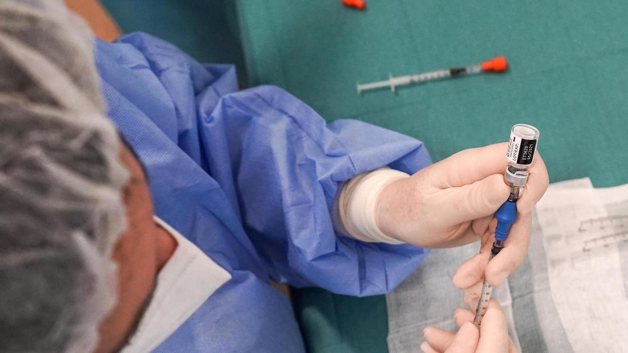 Vaccini a singhiozzo la protesta dei fragili