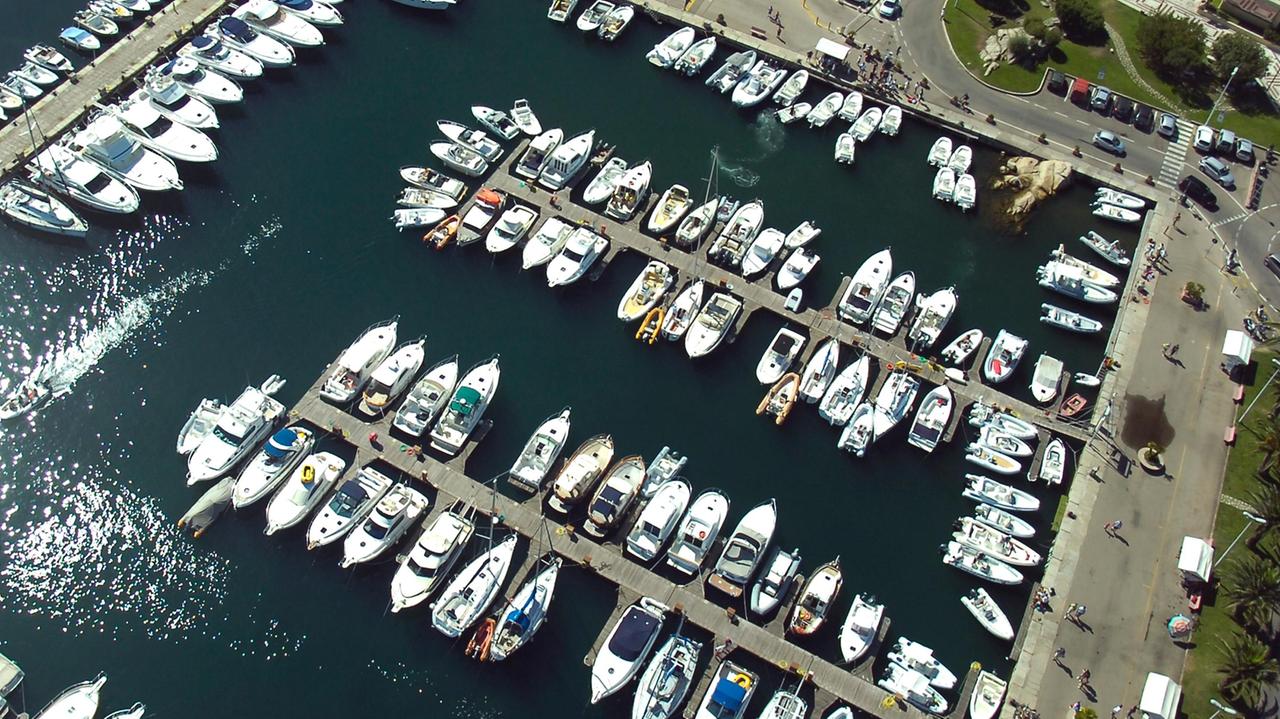 Il porto turistico di Palau