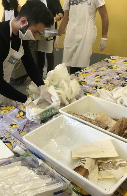 Pisa, l’assillo dell’esercito dei nuovi poveri: fare la spesa o pagare la rata dell’affitto 