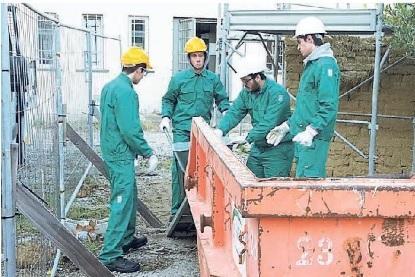 «Non spostateci da via Zola: è il nostro futuro non penalizzateci» 