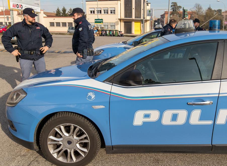 Tenta di rubare integratori alimentari Denunciata una donna