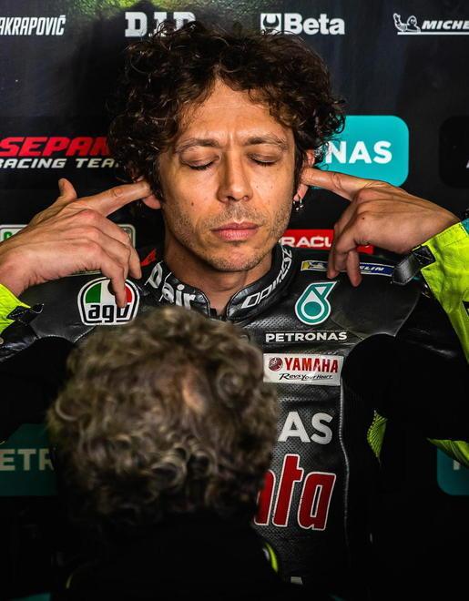 La MotoGp sbarca in Spagna Rossi pilota nel suo team? «Non lo escludo affatto»